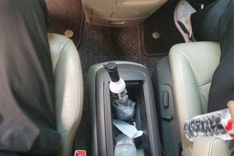 Used Buick GL8 2011 3.0L XT Luxury Business Flagship Edition Gear Lever