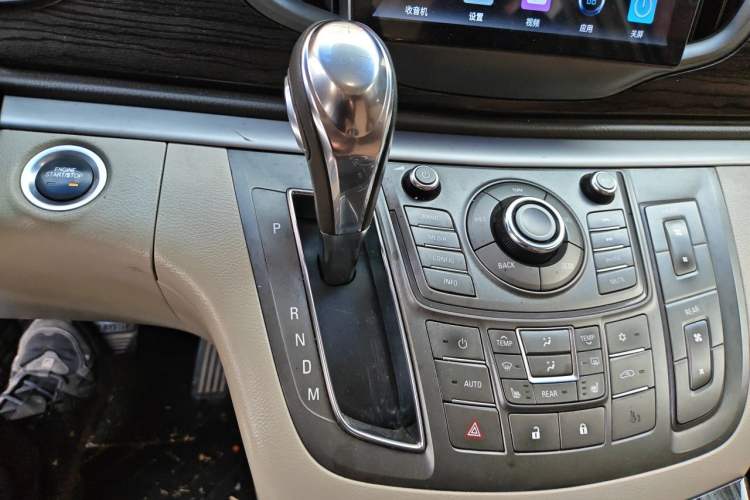 Used Buick GL8 2011 3.0L XT Luxury Business Flagship Edition Gear Lever