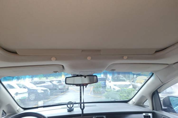 Used Buick GL8 2011 3.0L GT Luxury Business Haoya Edition Headliner