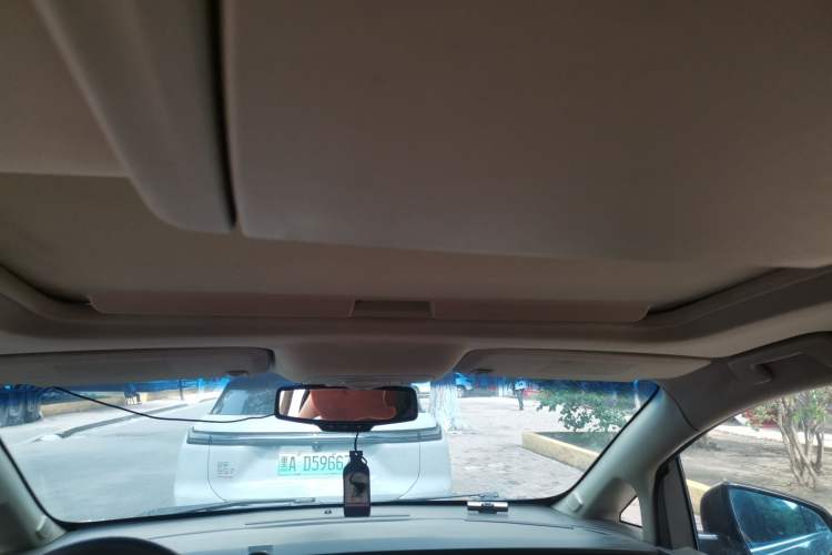 Used Buick GL8 2011 3.0L GT Luxury Business Haoya Edition Headliner