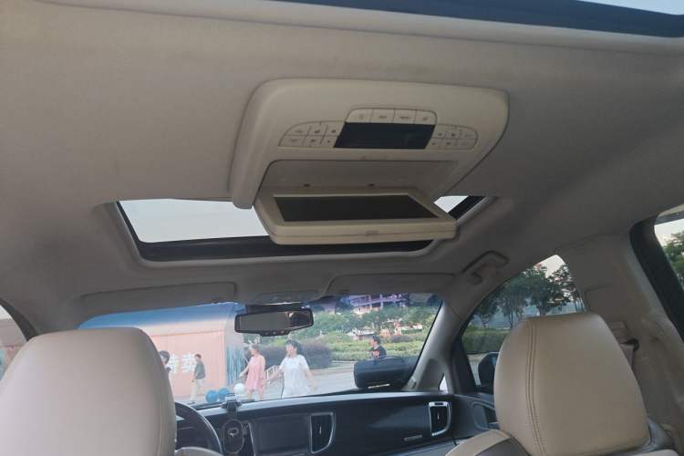 Used Buick GL8 2011 3.0L XT Luxury Business Flagship Edition Headliner