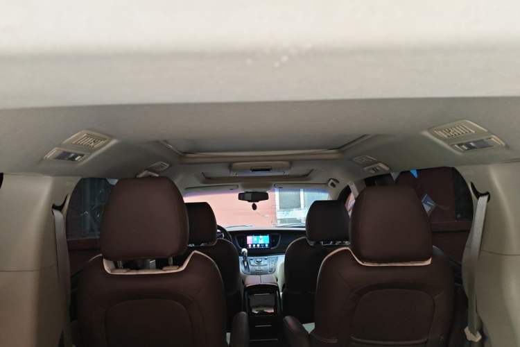 Used Buick GL8 2011 3.0L XT Luxury Business Flagship Edition Headliner