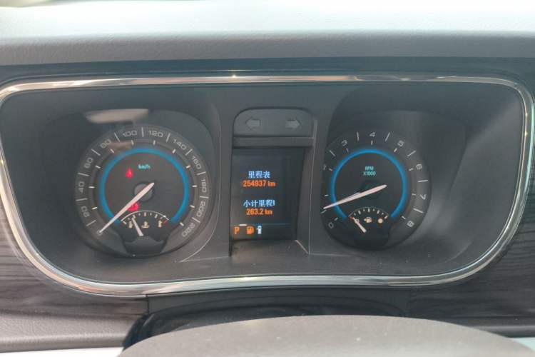 Used Buick GL8 2011 3.0L GT Luxury Business Haoya Edition Instrument Cluster