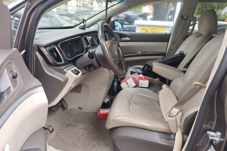 Used Buick GL8 2011 3.0L GT Luxury Business Haoya Edition Left Front Seat