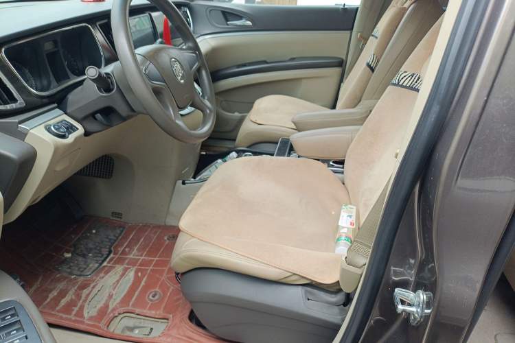 Used Buick GL8 2011 2.4L CT Luxury Business Comfort Edition Left Front Seat
