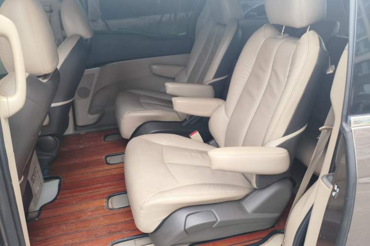 Used Buick GL8 2011 3.0L GT Luxury Business Haoya Edition Left Rear Seat