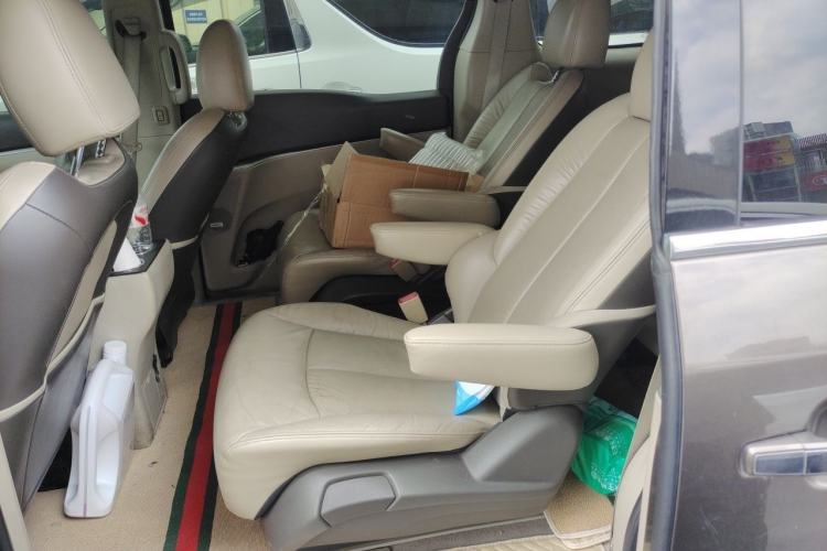 Used Buick GL8 2011 3.0L GT Luxury Business Haoya Edition Left Rear Seat