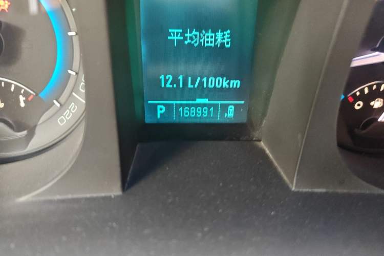 Used Buick GL8 2011 2.4L CT Luxury Business Comfort Edition Odometer Close Up
