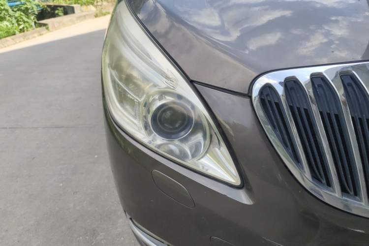 Used Buick GL8 2011 3.0L XT Luxury Business Flagship Edition Right Front Headlight