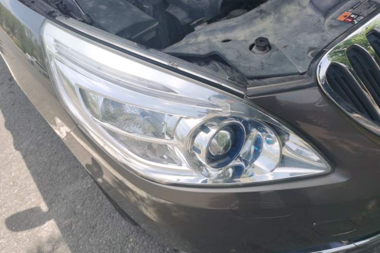 Used Buick GL8 2011 2.4L LT Luxury Business Executive Edition Right Front Headlight