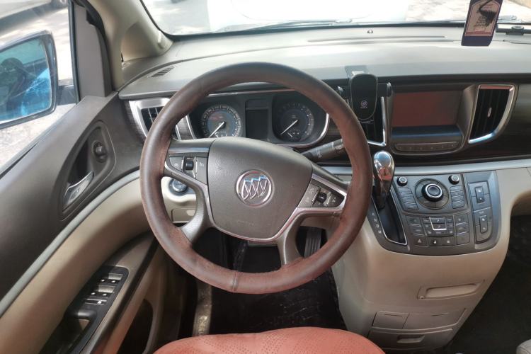 Used Buick GL8 2011 3.0L GT Luxury Business Haoya Edition Steering Wheel