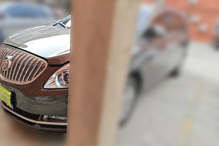 Used Buick GL8 2011 3.0L XT Luxury Business Flagship Edition Guazi used car, China used car export, Used car for sale, Used cars, Cheapest cars for sale