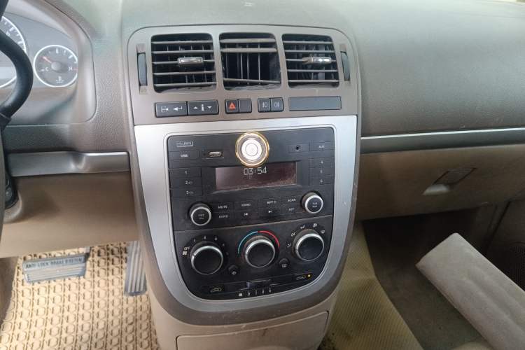 Used Buick GL8 2012 2.4L BASE Comfort Edition Audio And AC Panel