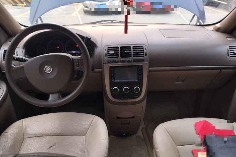 Used Buick GL8 2012 2.4L BASE Comfort Edition Center Console