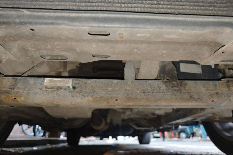 Used Buick GL8 2012 2.4L BASE Comfort Edition Chassis Front