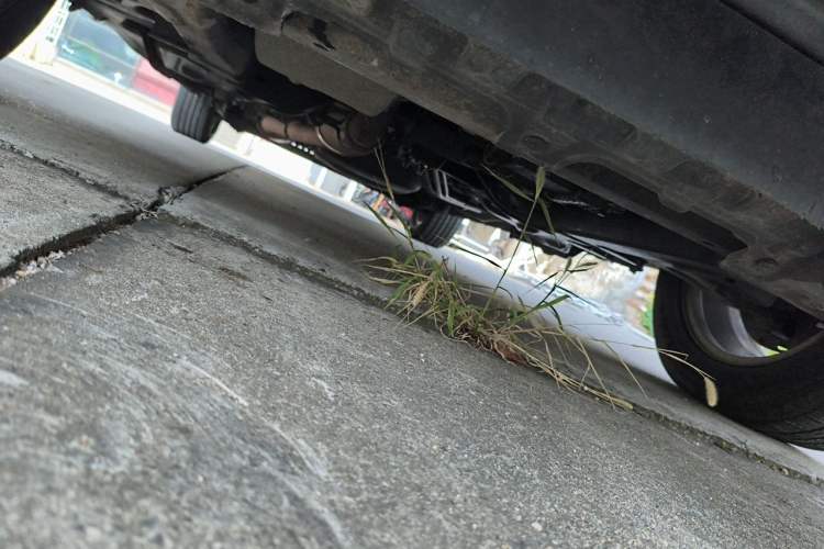 Used Buick GL8 2012 2.4L BASE Comfort Edition Chassis Front