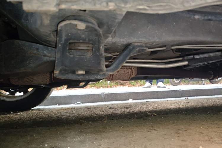 Used Buick GL8 2012 2.4L BASE Comfort Edition Chassis Front Left
