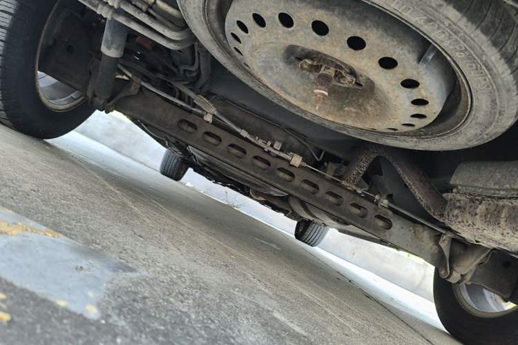 Used Buick GL8 2012 2.4L BASE Comfort Edition Chassis Rear