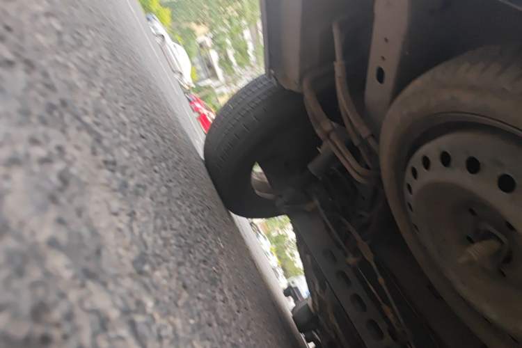 Used Buick GL8 2012 2.4L BASE Comfort Edition Chassis Rear