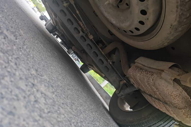 Used Buick GL8 2012 2.4L BASE Comfort Edition Chassis Rear Left