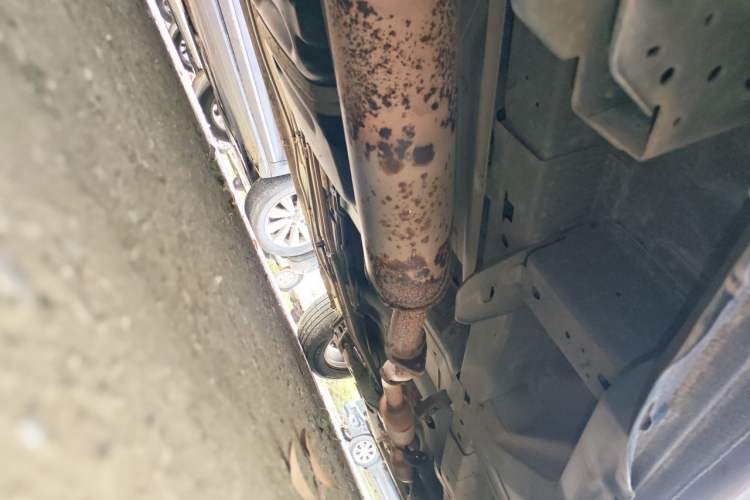 Used Buick GL8 2012 2.4L BASE Comfort Edition Chassis Rear Right
