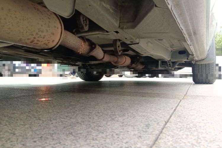 Used Buick GL8 2012 2.4L BASE Comfort Edition Chassis Rear Right