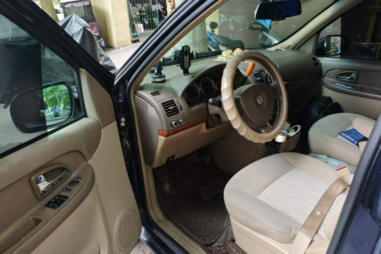 Used Buick GL8 2012 2.4L BASE Comfort Edition Driver Seat