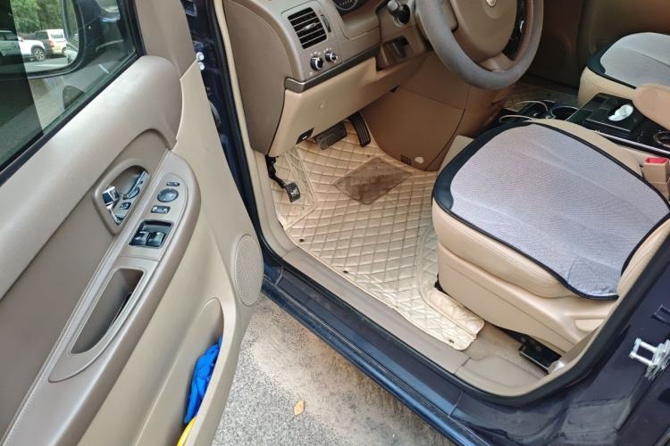 Used Buick GL8 2012 2.4L BASE Comfort Edition Driver Seat