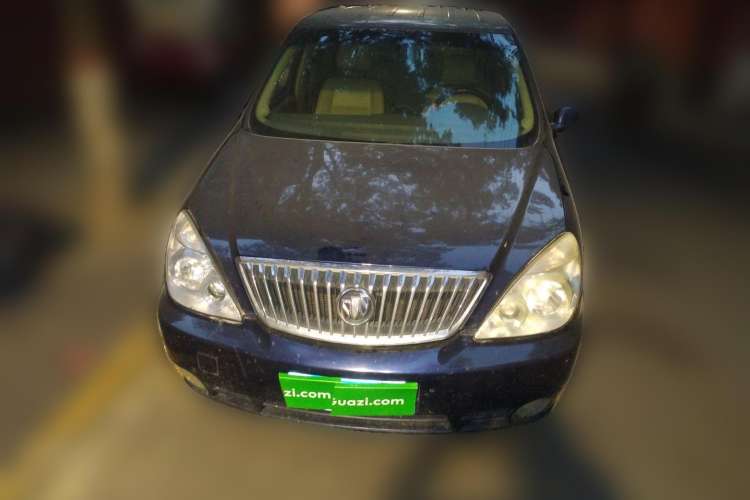 Used Buick GL8 2012 2.4L BASE Comfort Edition Front