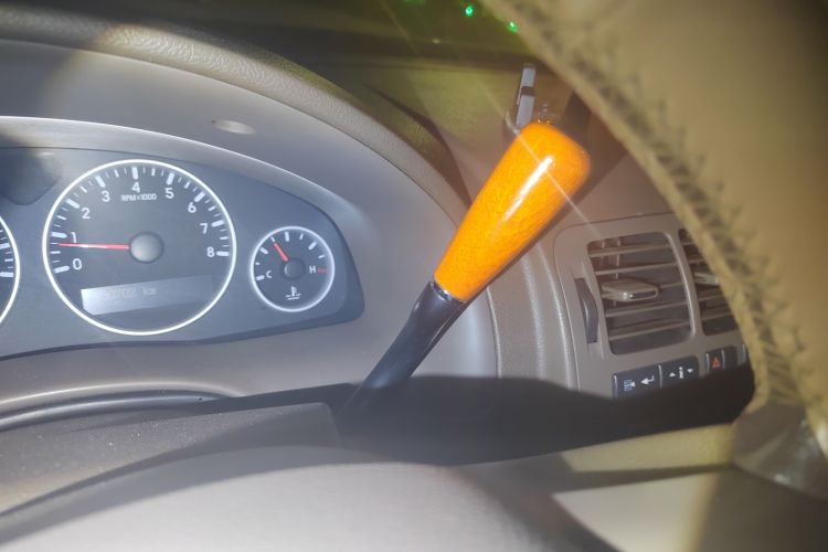 Used Buick GL8 2012 2.4L BASE Comfort Edition Gear Lever