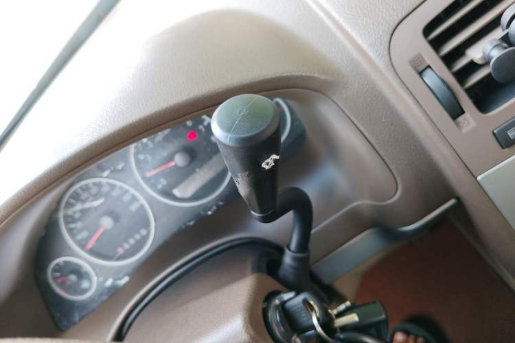 Used Buick GL8 2012 2.4L BASE Comfort Edition Gear Lever
