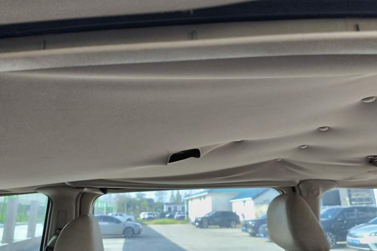 Used Buick GL8 2012 2.4L BASE Comfort Edition Headliner