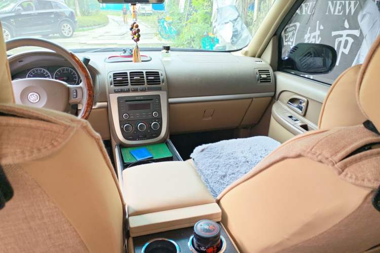 Used Buick GL8 2012 2.4L BASE Comfort Edition Headliner