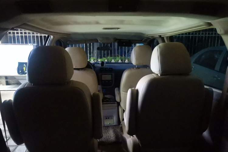 Used Buick GL8 2012 2.4L BASE Comfort Edition Headliner