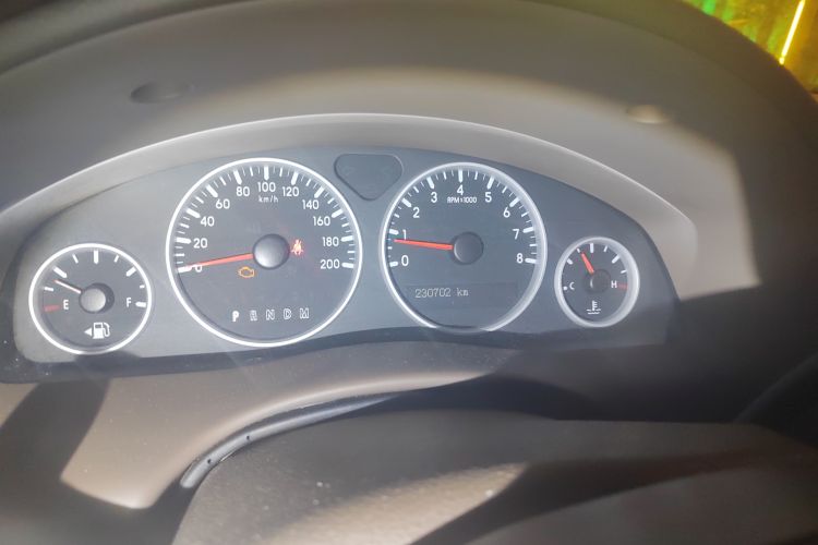 Used Buick GL8 2012 2.4L BASE Comfort Edition Instrument Cluster