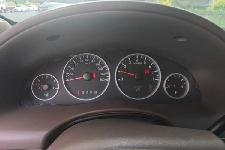 Used Buick GL8 2012 2.4L BASE Comfort Edition Instrument Cluster