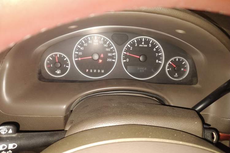Used Buick GL8 2012 2.4L BASE Comfort Edition Instrument Cluster