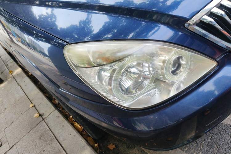Used Buick GL8 2012 2.4L BASE Comfort Edition Right Front Headlight