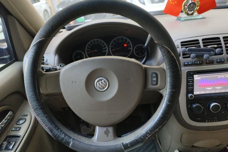 Used Buick GL8 2012 2.4L BASE Comfort Edition Steering Wheel