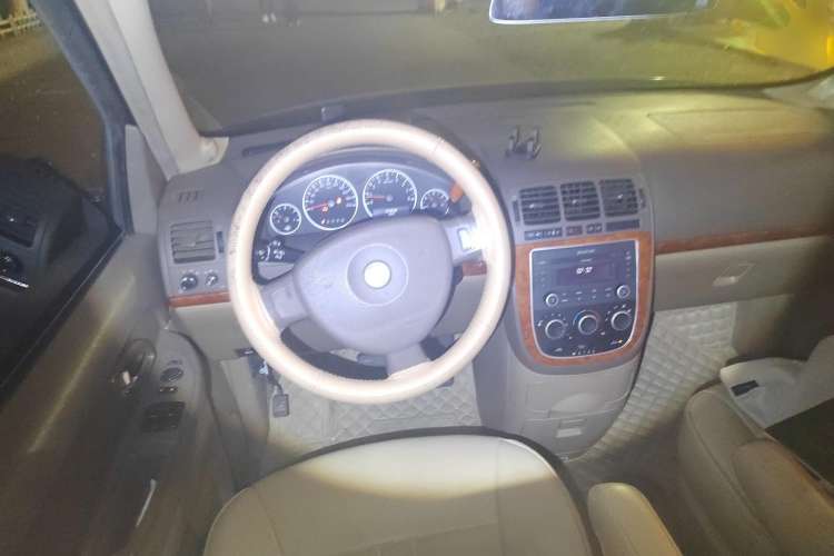 Used Buick GL8 2012 2.4L BASE Comfort Edition Steering Wheel