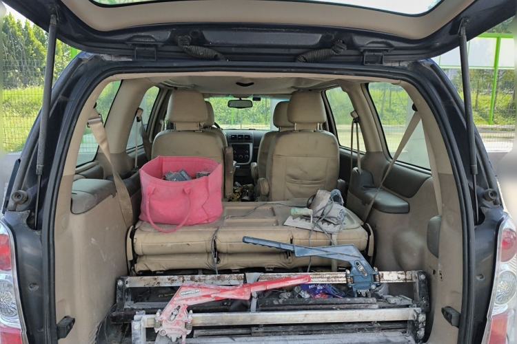 Used Buick GL8 2012 2.4L BASE Comfort Edition Trunk