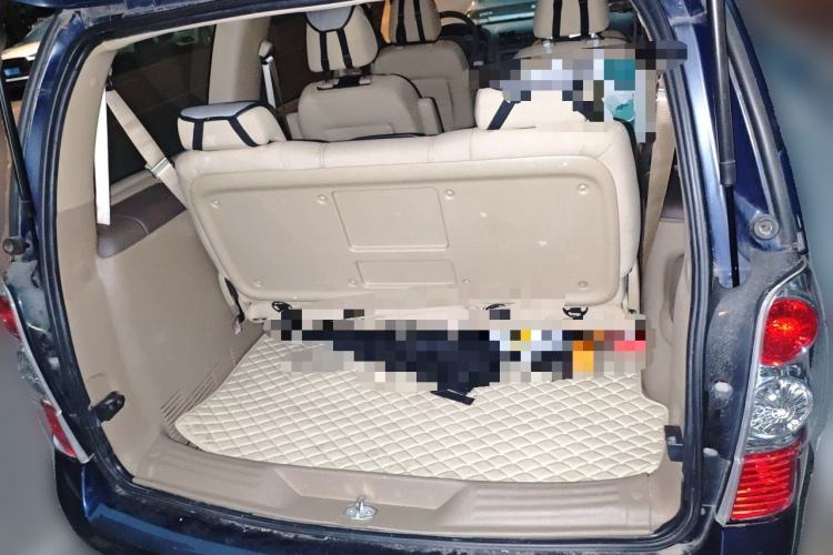 Used Buick GL8 2012 2.4L BASE Comfort Edition Trunk