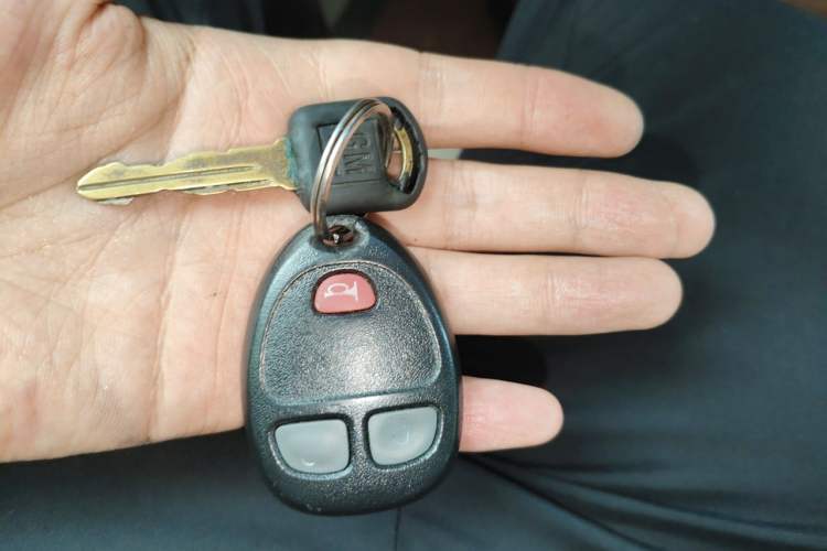Used Buick GL8 2012 2.4L BASE Comfort Edition Vehicle Key