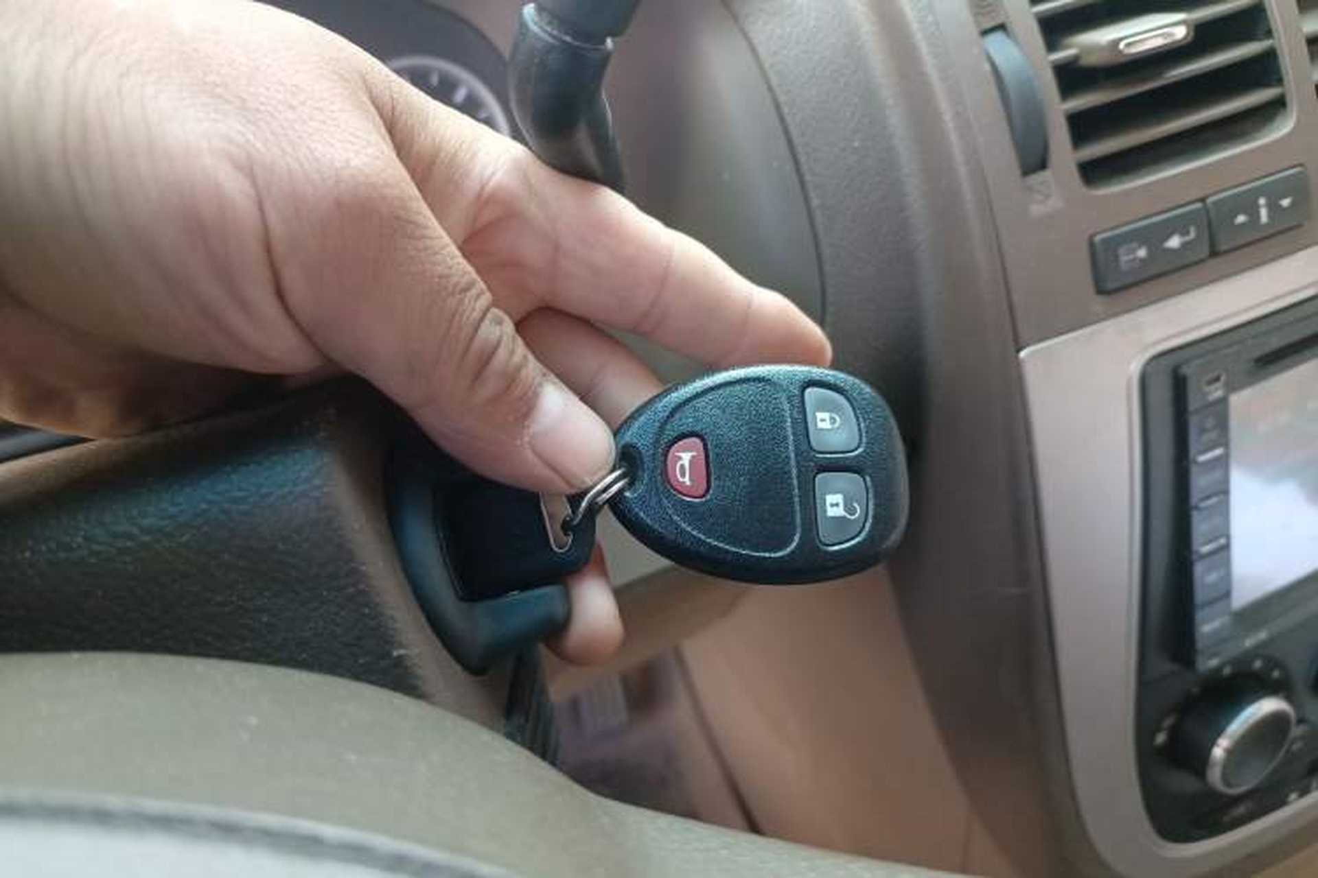 Used Buick GL8 2012 2.4L BASE Comfort Edition Vehicle Key