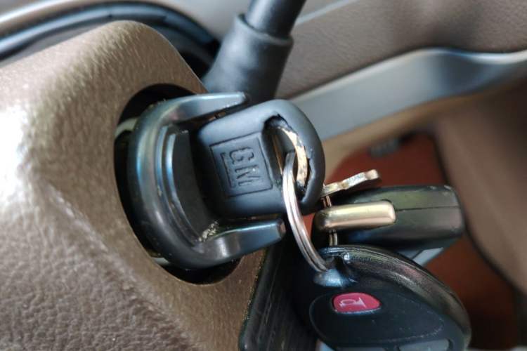Used Buick GL8 2012 2.4L BASE Comfort Edition Vehicle Key
