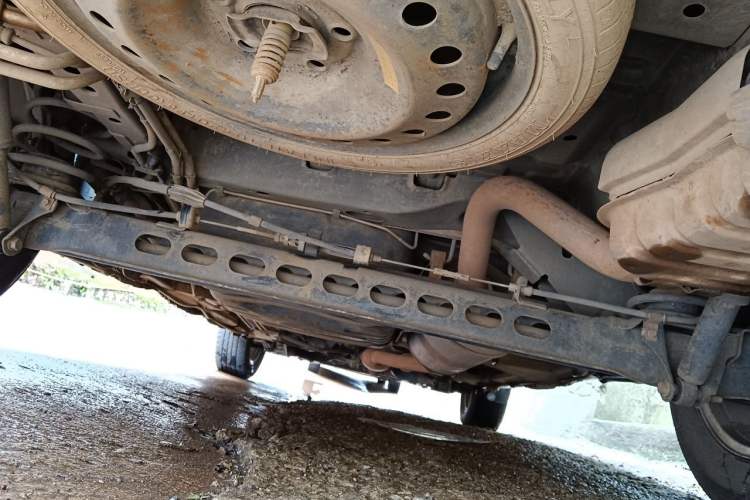 Used Buick GL8 2012 2.4L BASE Comfort Edition Chassis Rear