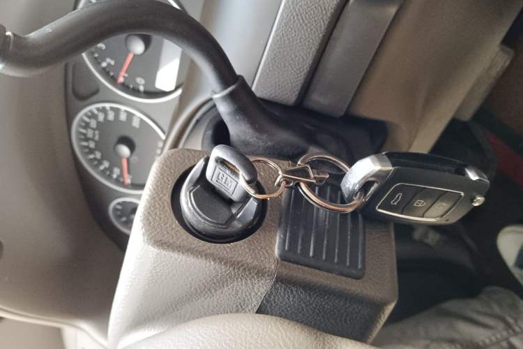 Used Buick GL8 2012 2.4L BASE Comfort Edition Vehicle Key