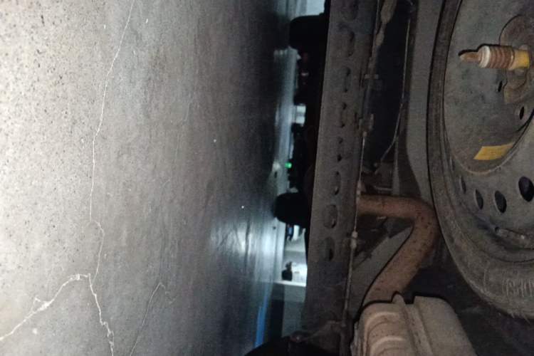 Used Buick GL8 2012 2.4L BASE Comfort Edition Chassis Rear