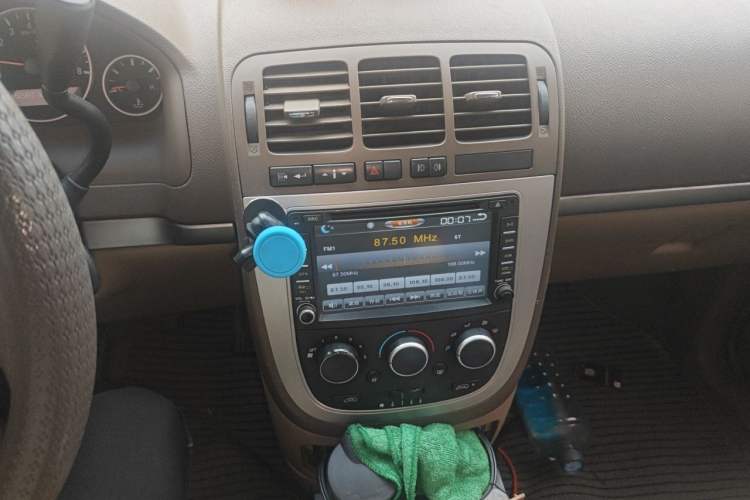 Used Buick GL8 2012 2.4L BASE Comfort Edition Audio And AC Panel