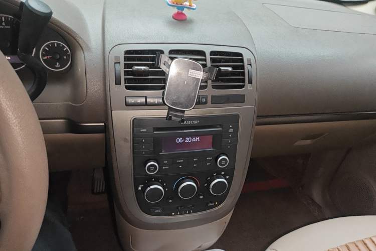Used Buick GL8 2012 2.4L BASE Comfort Edition Audio And AC Panel